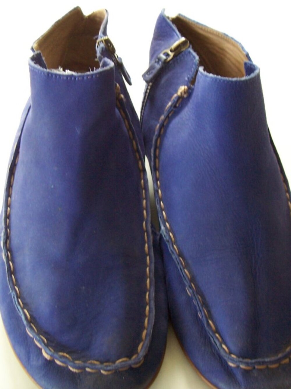 Olukai Wali Ankle Boot Women's Size 10 Moc Toe with Slip on Side Zip